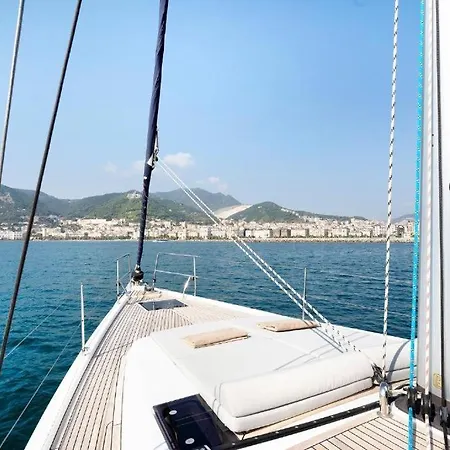 Capri Positano Coast Sail אמאלפי