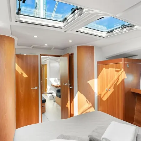 Capri Positano Coast Sail Амальфі